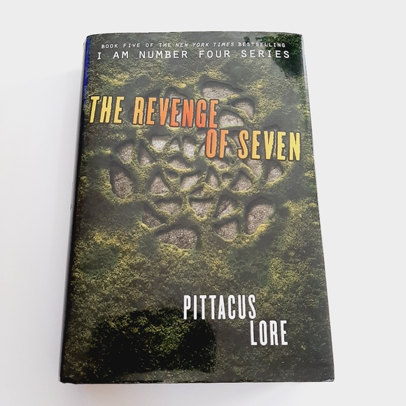๐4 for $20๐ THE REVENGE OF SEVEN by Pittacus Lore 1st Ed. THE LORIEN LEGACIES - Picture 2 of 8